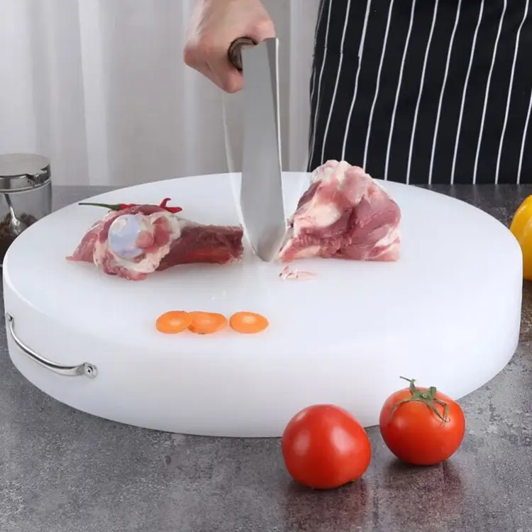 Plastic chopping board (4)