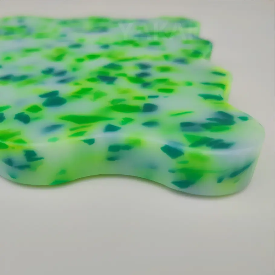 YK12-GREEN-CUTTING-BOARD-3